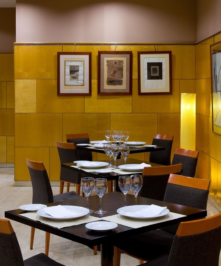 Nh Ciudad Real Hotell Restaurant bilde